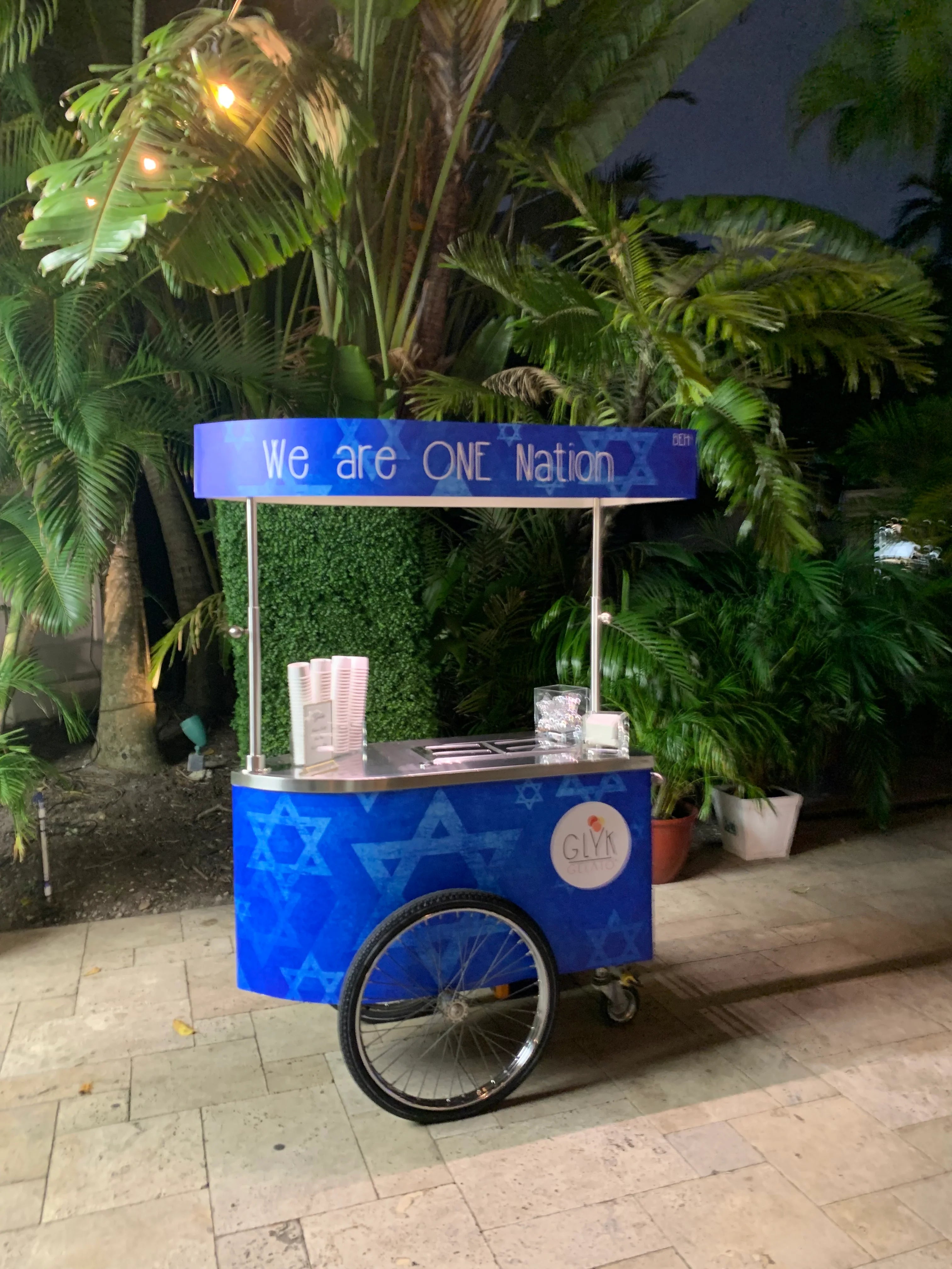 Gelato cart catering